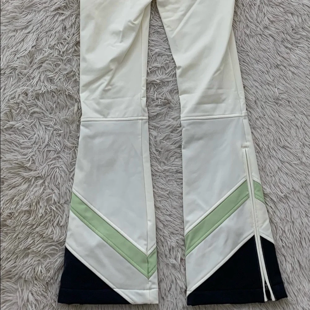 NWT Perfect moment Tignes hooded striped ski suit ( belt is not included)
